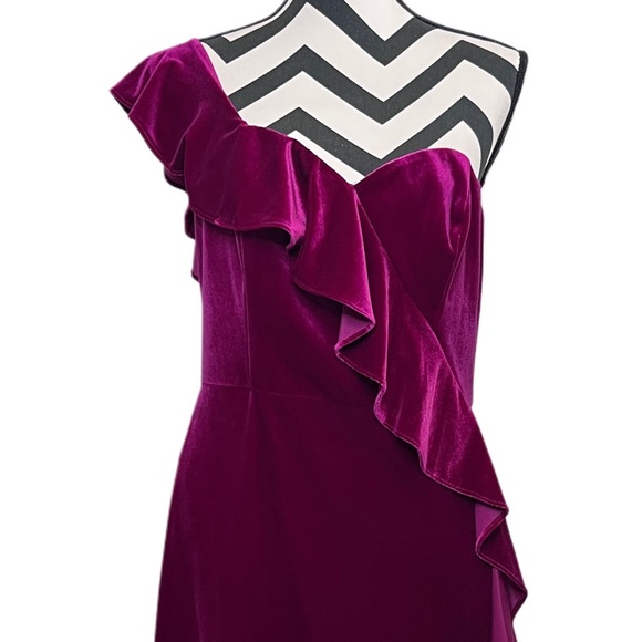 Aidan Mattox Velvet Sz 10 Cocktail Evening One-Shoulder Party Ruffle Dress - Picture 3 of 11